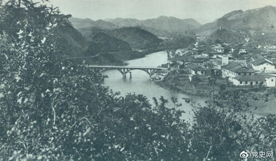 1930年12月，紅軍在龍岡地區(qū)殲滅國民黨軍第十八師近一萬人，活捉敵師長張輝瓚。圖為作戰(zhàn)舊址江西興國東北的龍岡。
